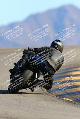 media/Jan-14-2022-Apex Assassins (Fri) [[4609ad47be]]/Trackday 2/Session 3/Turn 12 Backside/